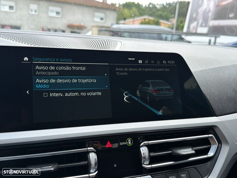 BMW 330 e Corporate Edition Auto - 10