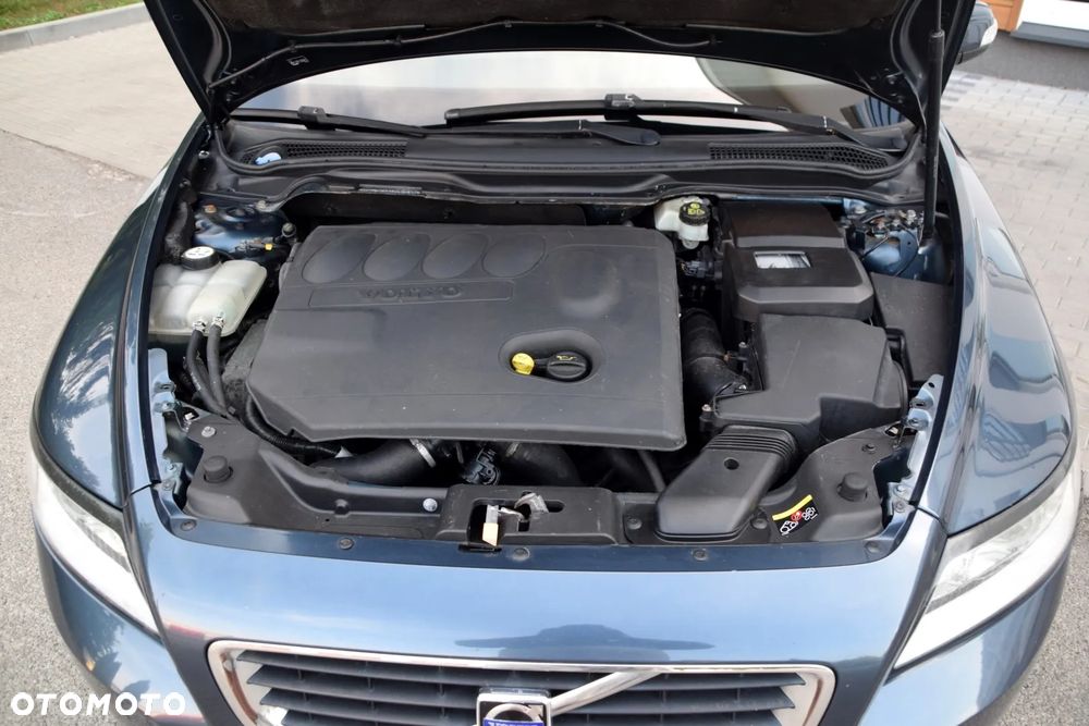 Volvo V50 2.0D DPF Momentum - 16