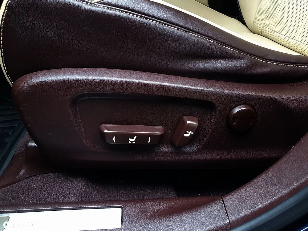 Lexus RX 200t / 300 Prestige - 19