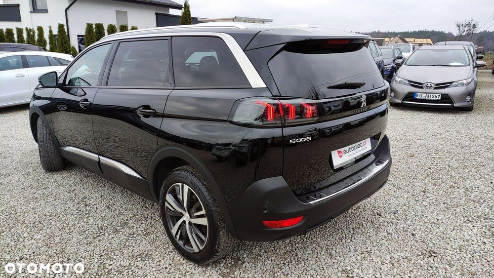 Peugeot 5008 - 4