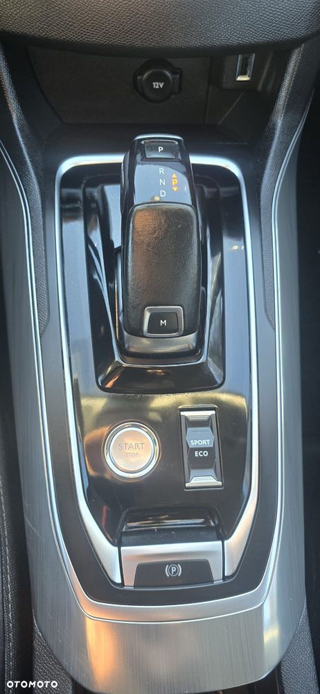 Peugeot 308 BlueHDi 130 EAT6 Stop & Start Allure - 22