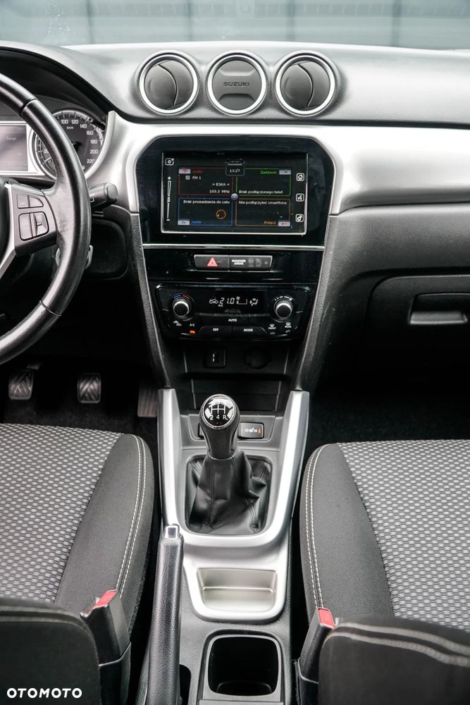 Suzuki Vitara 1.6 (4x2) Comfort - 25