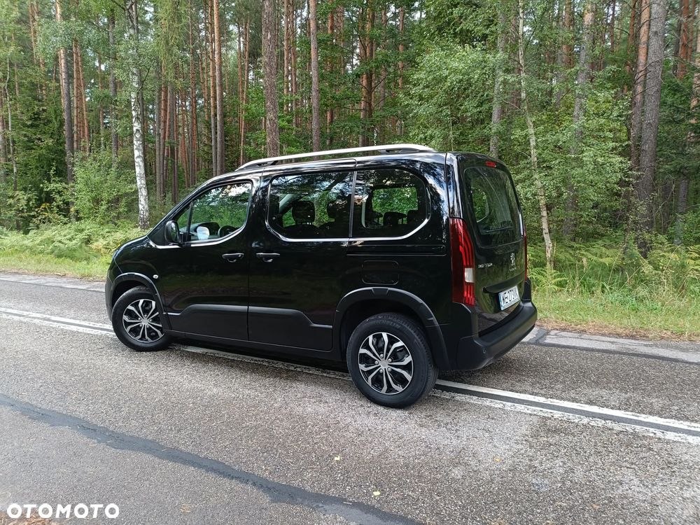 Peugeot Rifter 1.5 BlueHDI Active - 23