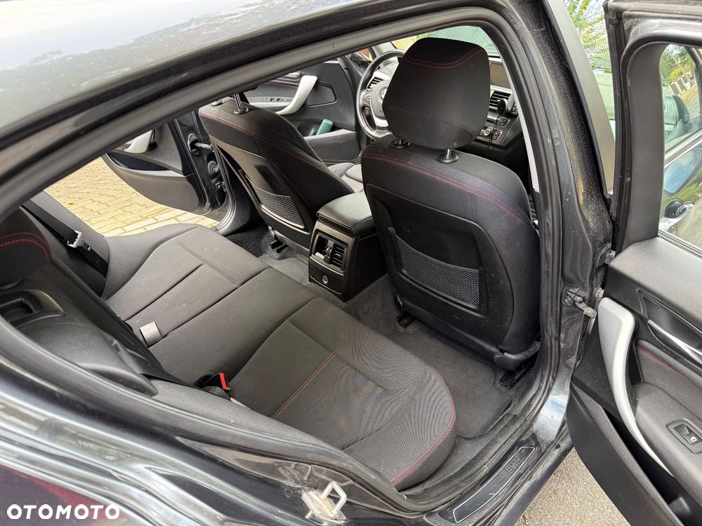 BMW Seria 1 116i Sport Line - 13