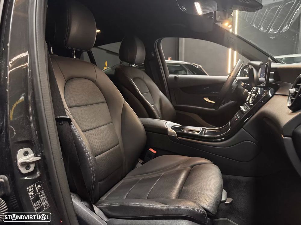 Mercedes-Benz GLC 300 - 26