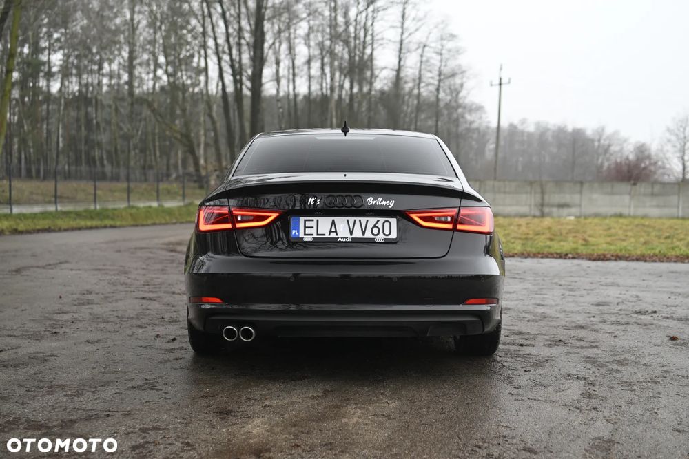 Audi A3 Limousine 2.0 TDI S line Sportpaket - 9