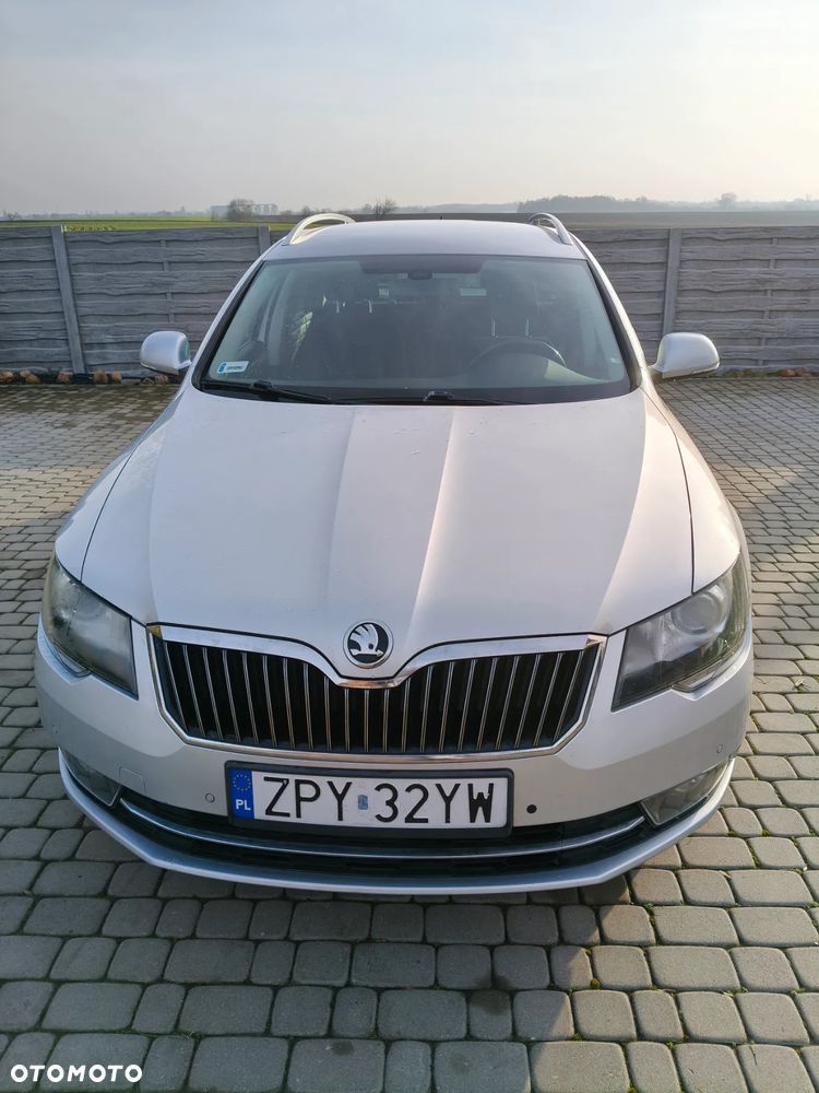 Skoda Superb 2.0 TDI Ambition Outdoor - 3