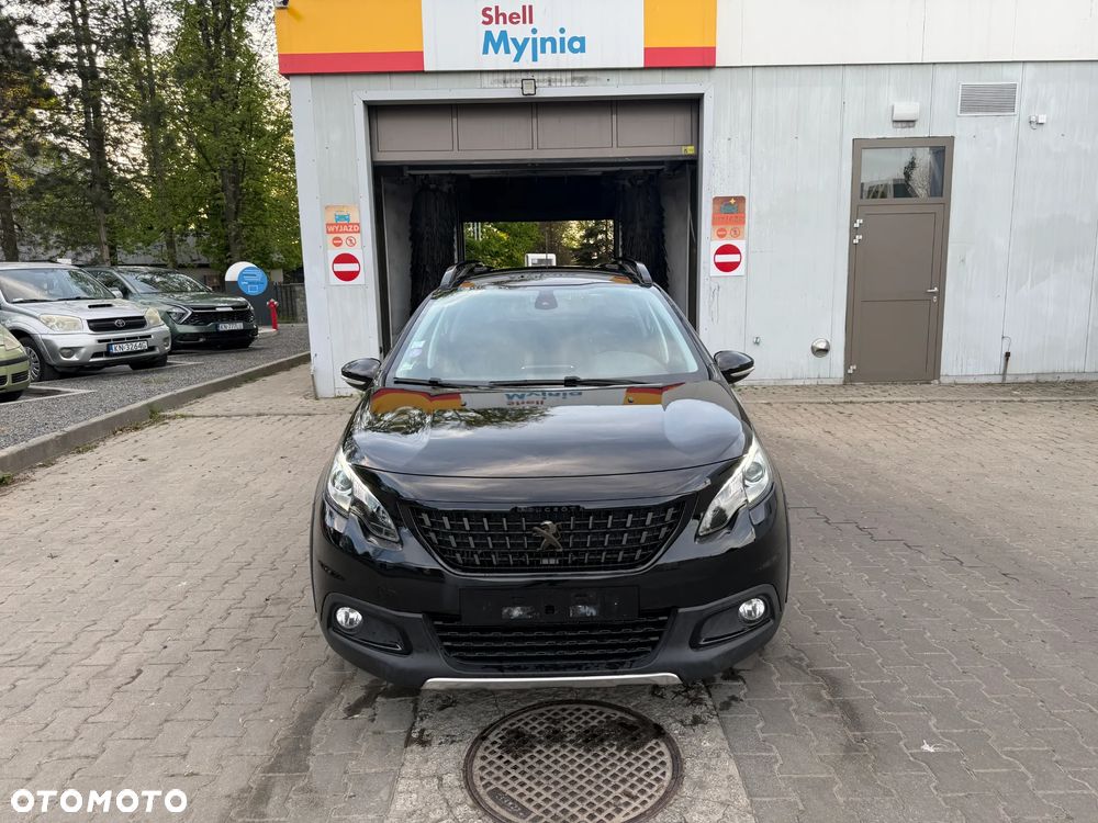 Peugeot 2008 1.2 Pure Tech Allure S&S EAT6 - 10