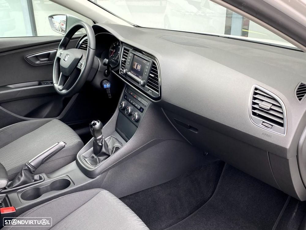 SEAT Leon 1.6 TDI Style Ecomotive - 10