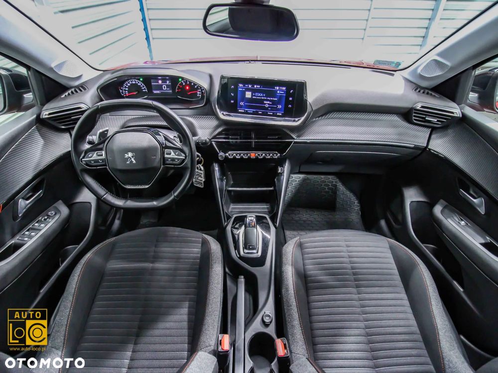 Peugeot 208 2020 photo 4