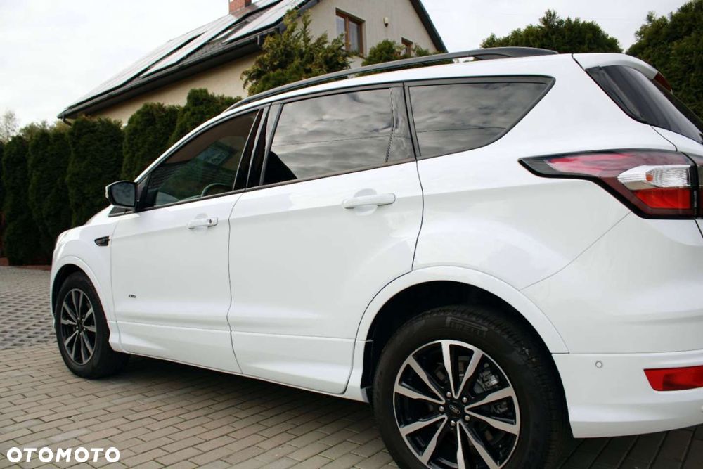 Ford Kuga 2.0 TDCi AWD ST-Line - 25