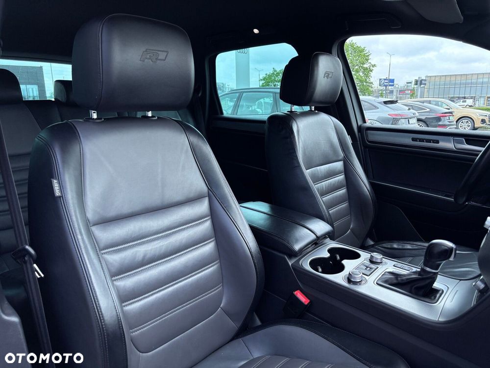 Volkswagen Touareg - 20