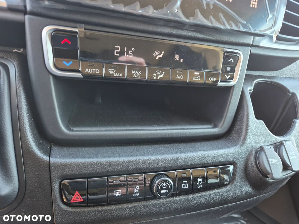 Peugeot Boxer Furgon Brygadowy 7miejsc L4H2 2.2 180KM AT8 Automat MAX 2026 !! OD RĘKI !! - 18