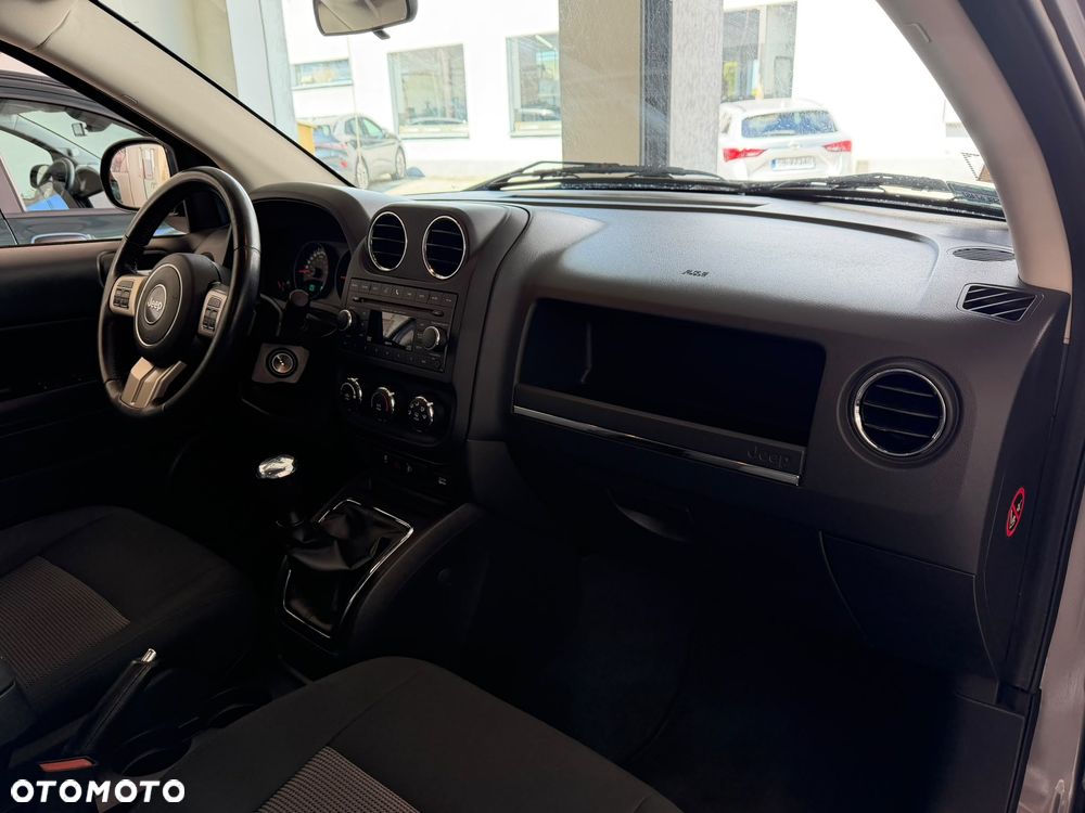 Jeep Compass 2.0 4x2 Sport - 17
