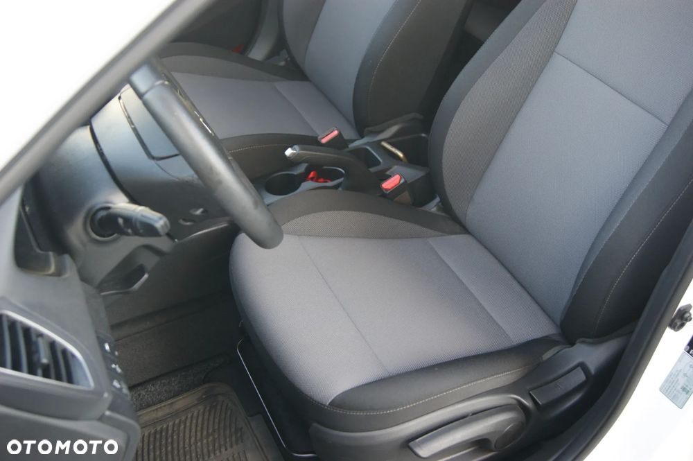 Hyundai i20 1.2 Passion - 6