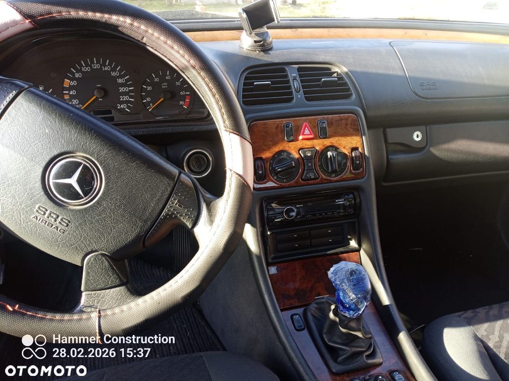 Mercedes-Benz CLK - 3