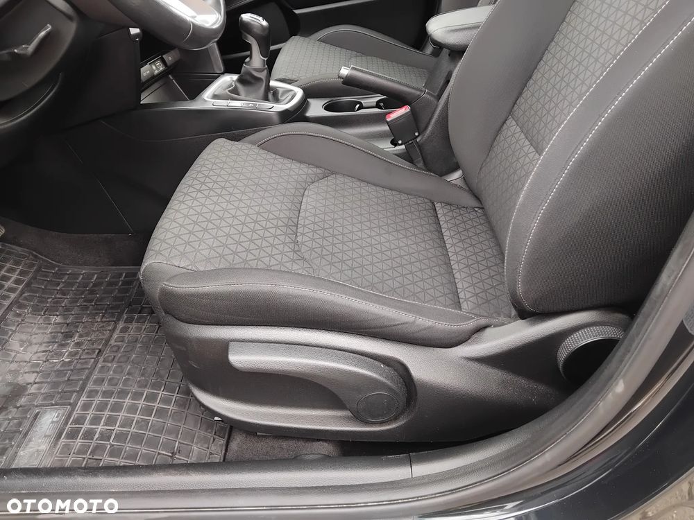 Kia Ceed 1.4 T-GDI M - 19