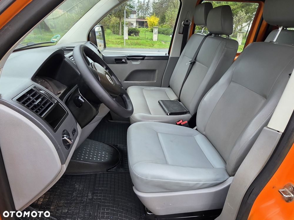 Volkswagen Transporter T5 - 18