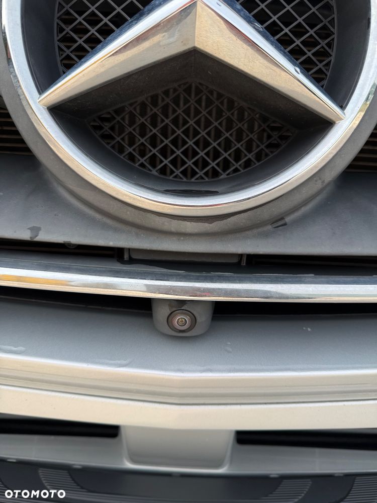 Mercedes-Benz Sprinter - 15