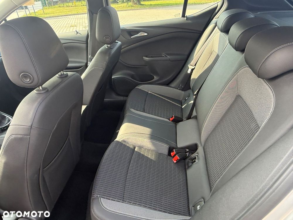 Opel Astra 1.5 CDTI Business Elegance S&S - 20