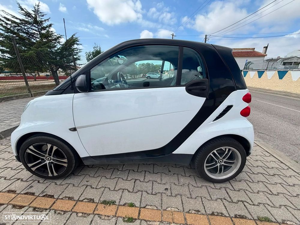 Smart ForTwo Coupé 1.0 mhd Pure 61 Softouch - 2