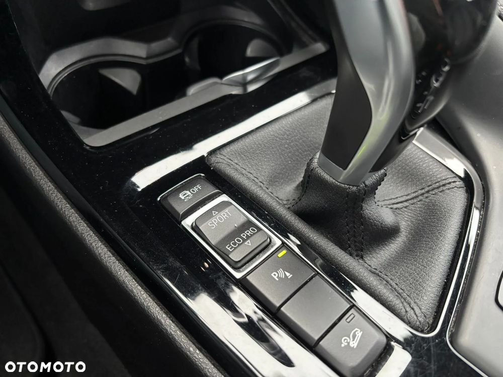 BMW X2 xDrive18d M Sport - 24