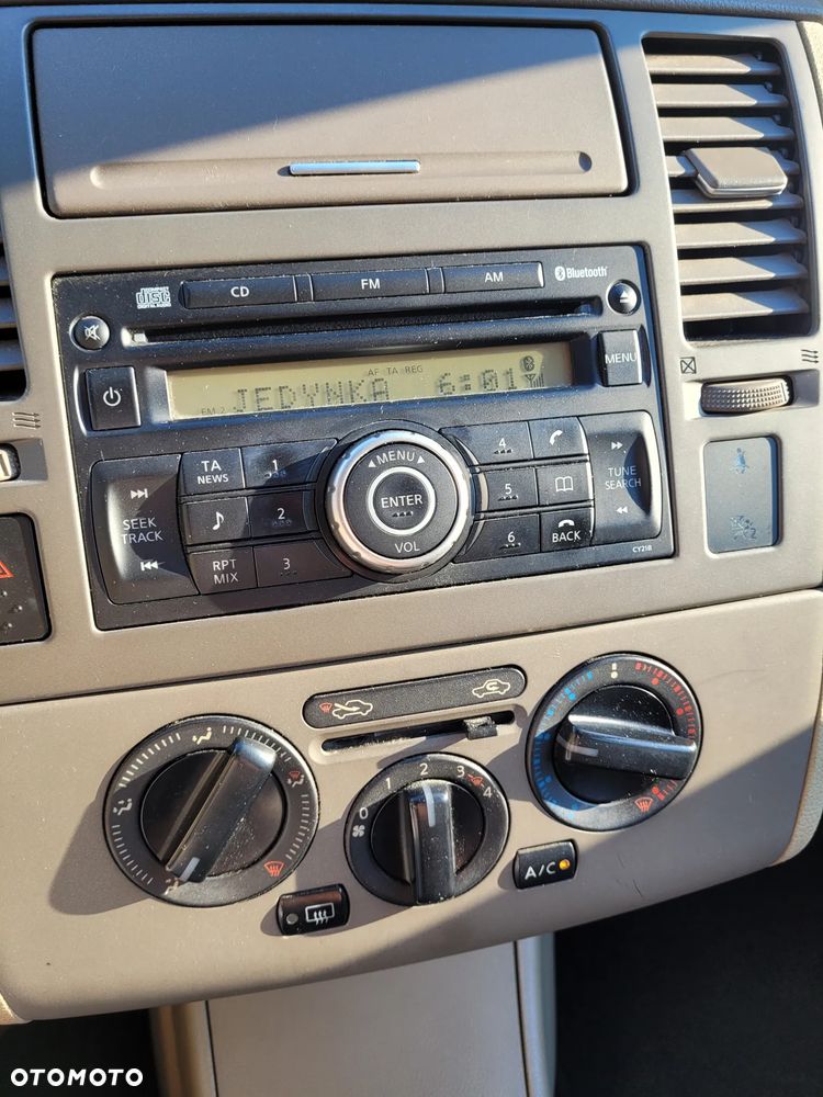 Nissan Tiida 1.6 Visia - 6