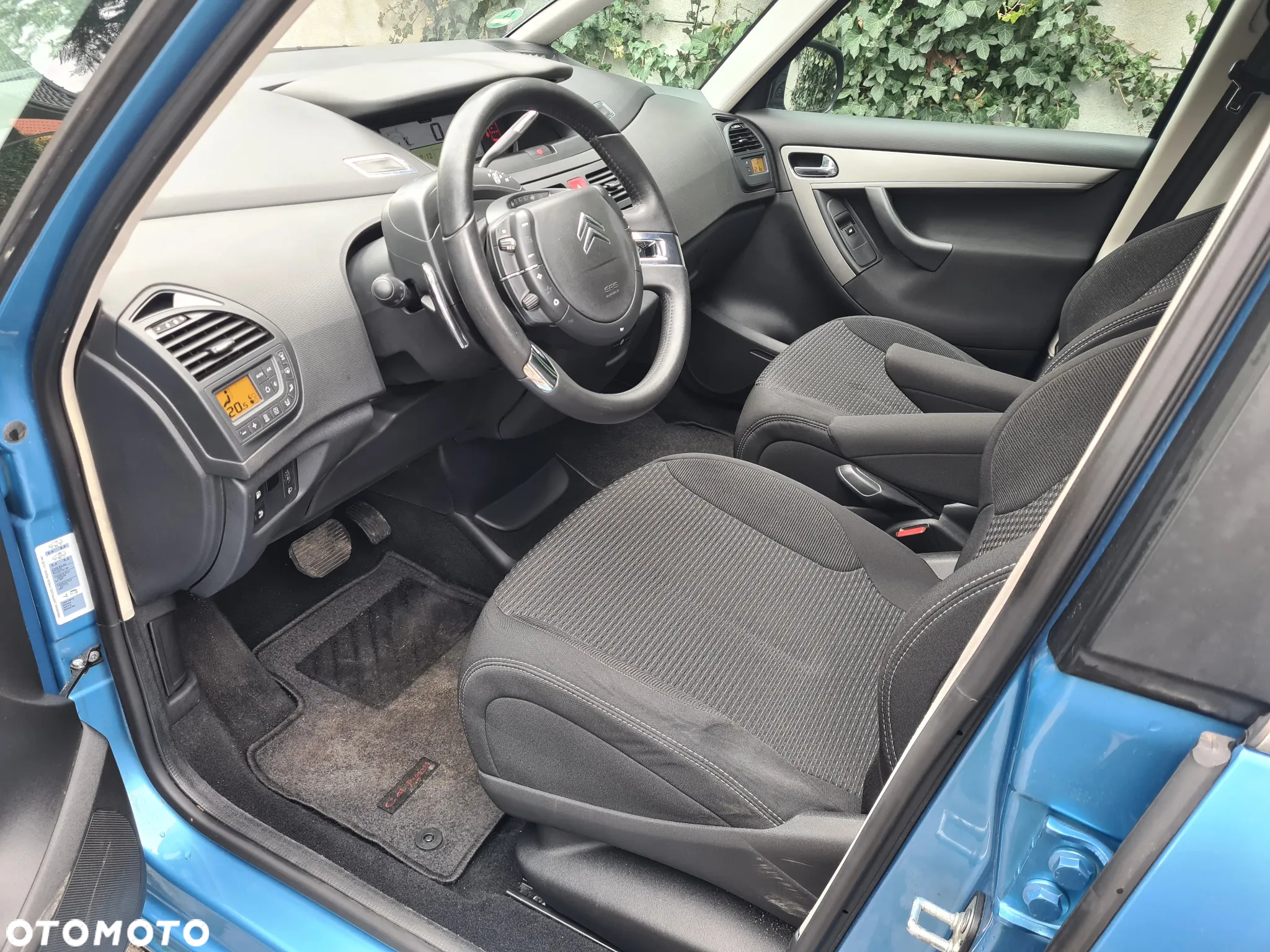 Citroën C4 Picasso - 12
