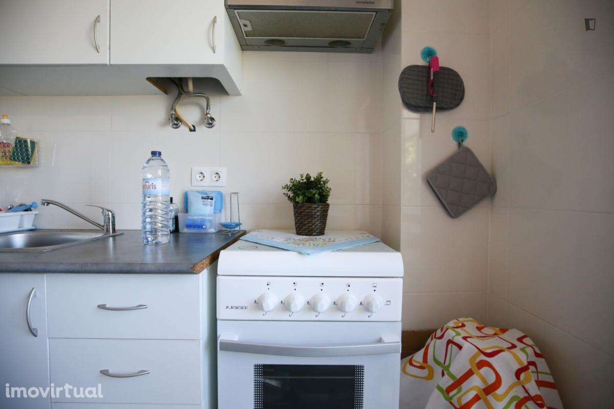 Cama - localizado em Amadora Lisbon - Grande imagem: 3/24