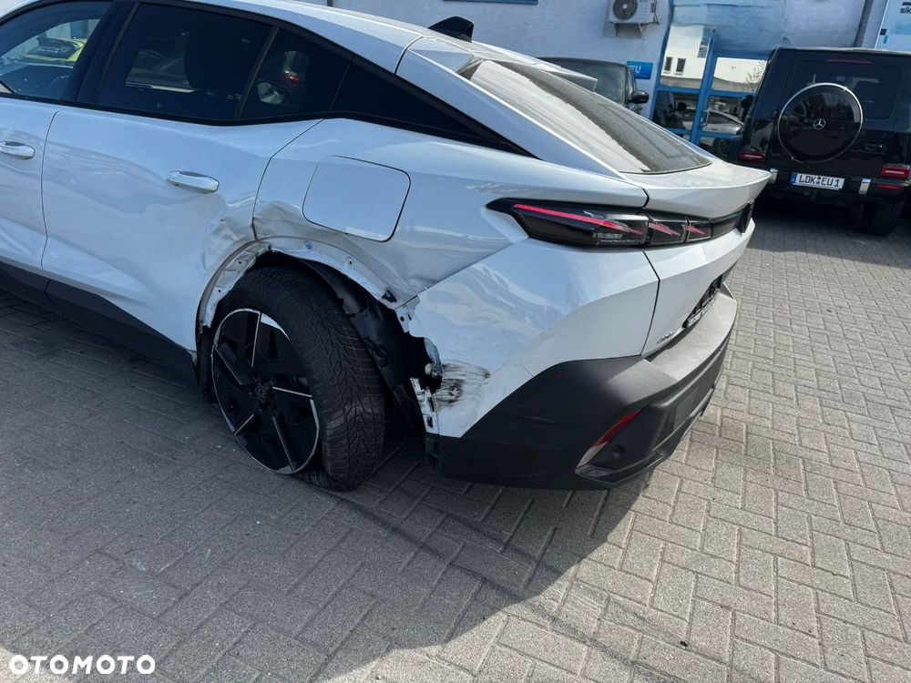 Peugeot 408 225 e-EAT8 GT - 6