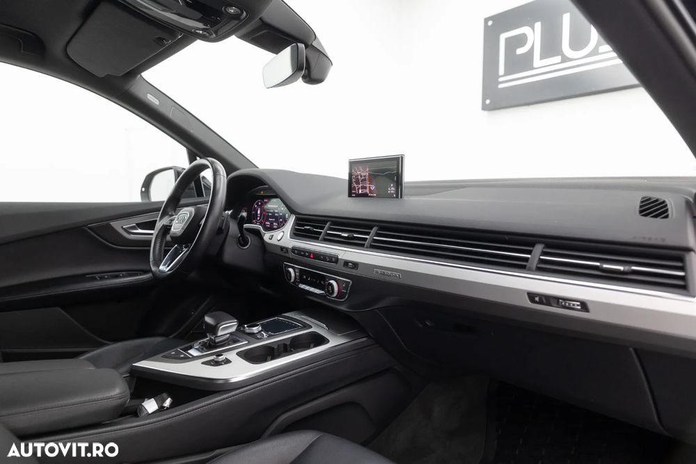 Audi Q7 - 18