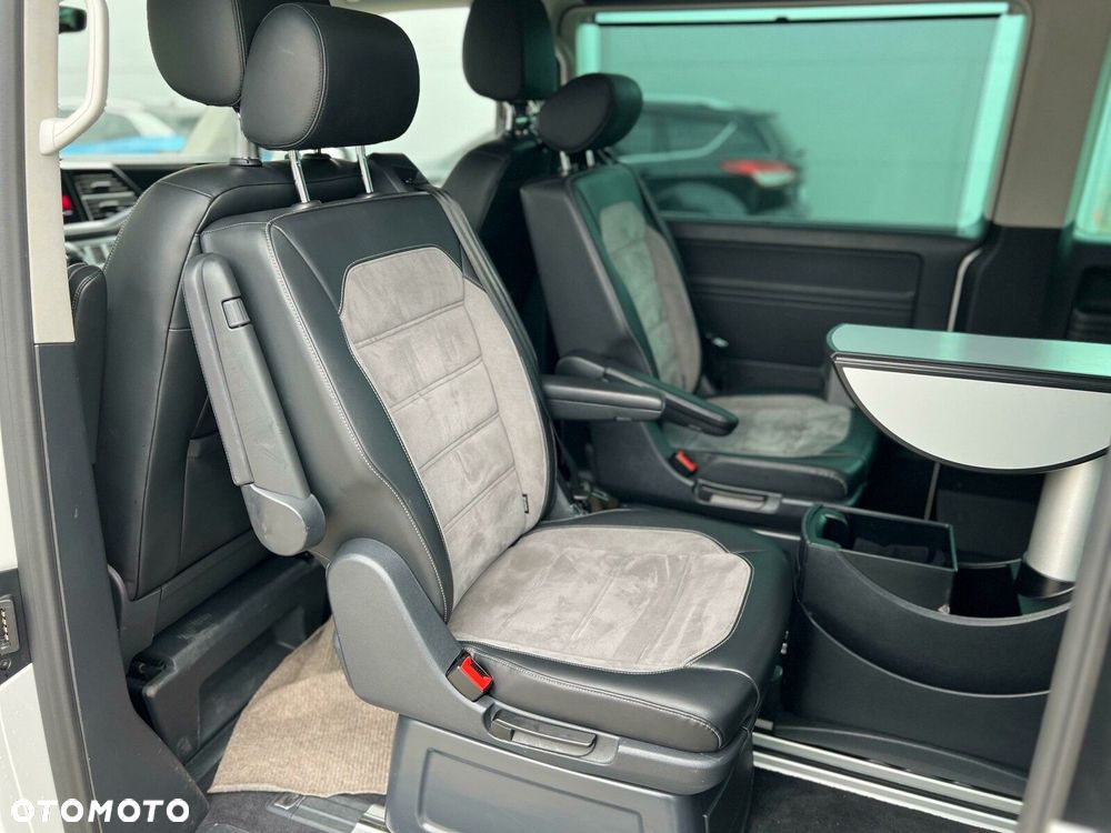 Volkswagen Multivan - 15