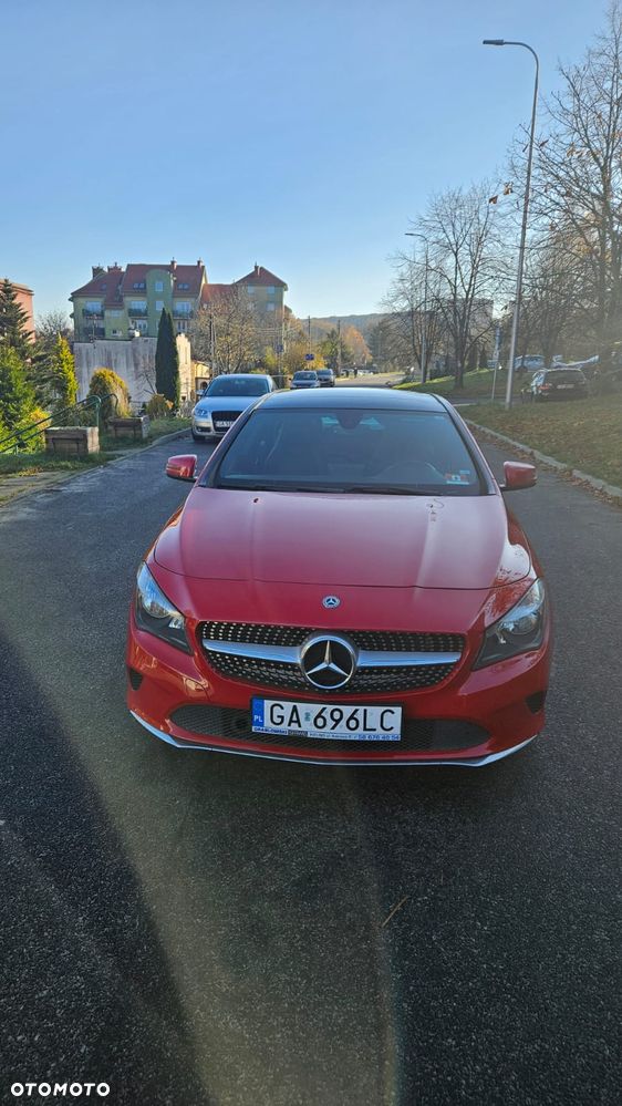 Mercedes-Benz CLA 250 4Matic 7G-DCT UrbanStyle Edition - 2