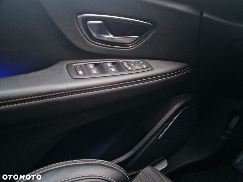 Renault Scenic - 17
