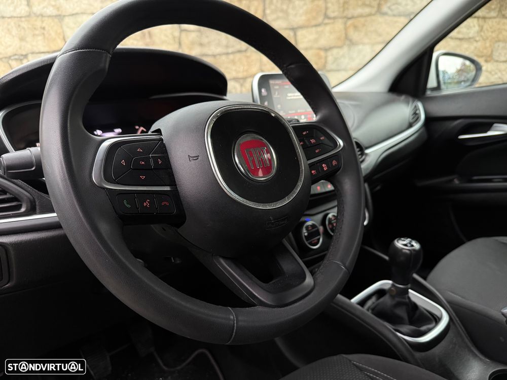 Fiat Tipo Station Wagon 1.3 M-Jet Lounge - 5