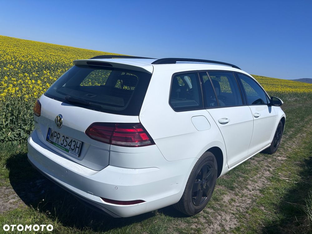 Volkswagen Golf 1.6 TDI BMT Comfortline - 5