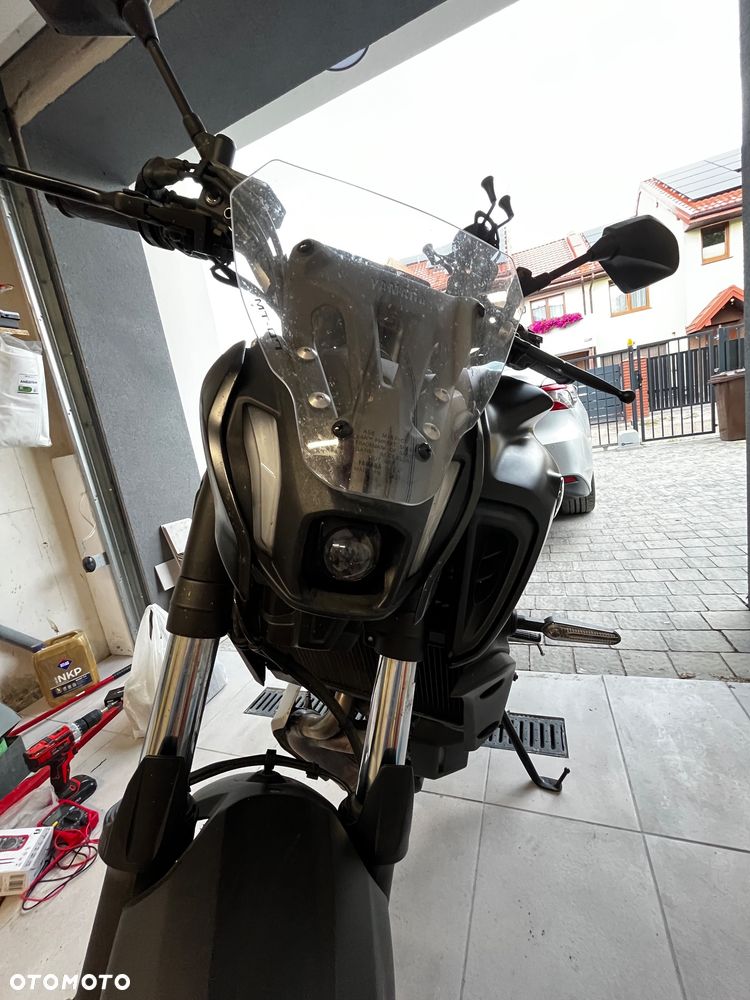 Yamaha MT - 3