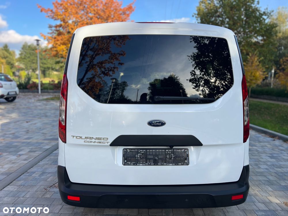Ford Tourneo Connect Grand - 3