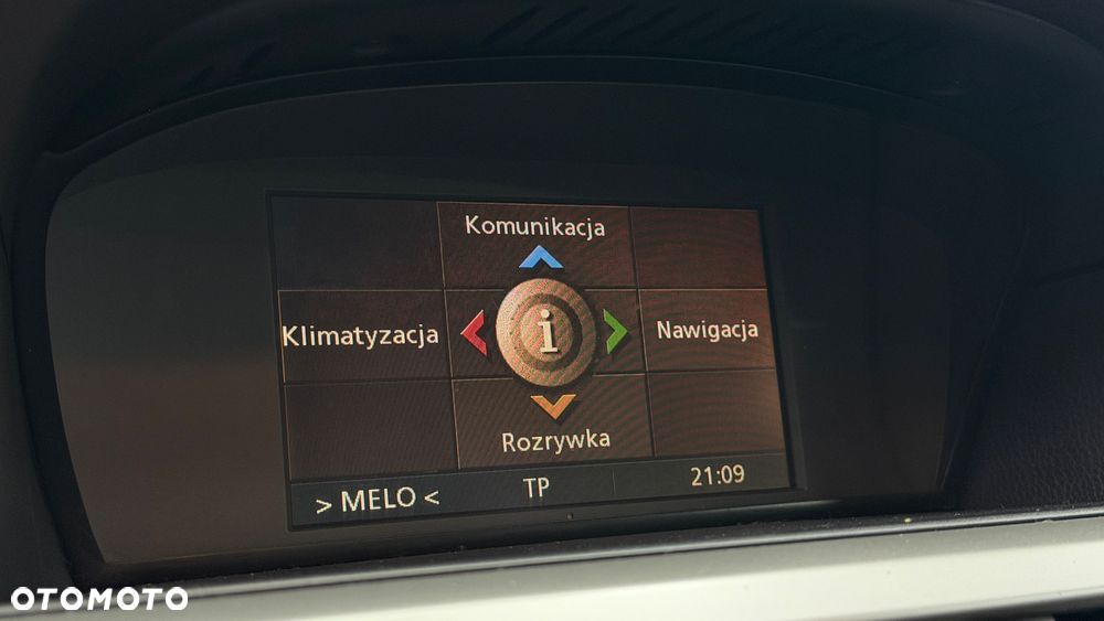 BMW Seria 5 525i - 40