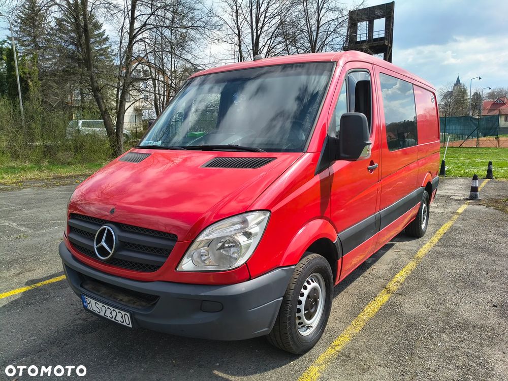 Mercedes-Benz Sprinter - 1