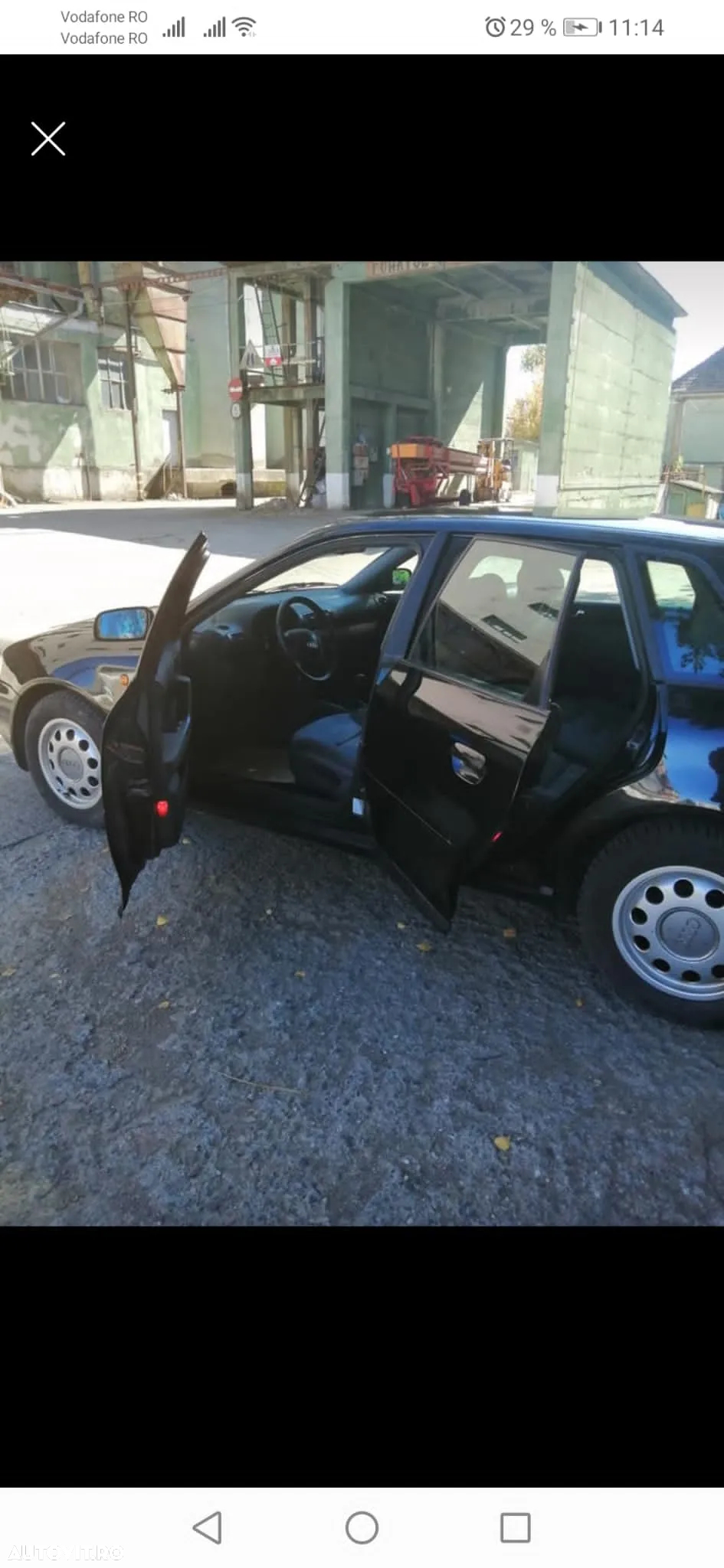 Audi A3 1.6 Ambiente - 3