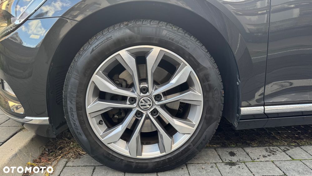 Volkswagen Passat 2019 photo 3