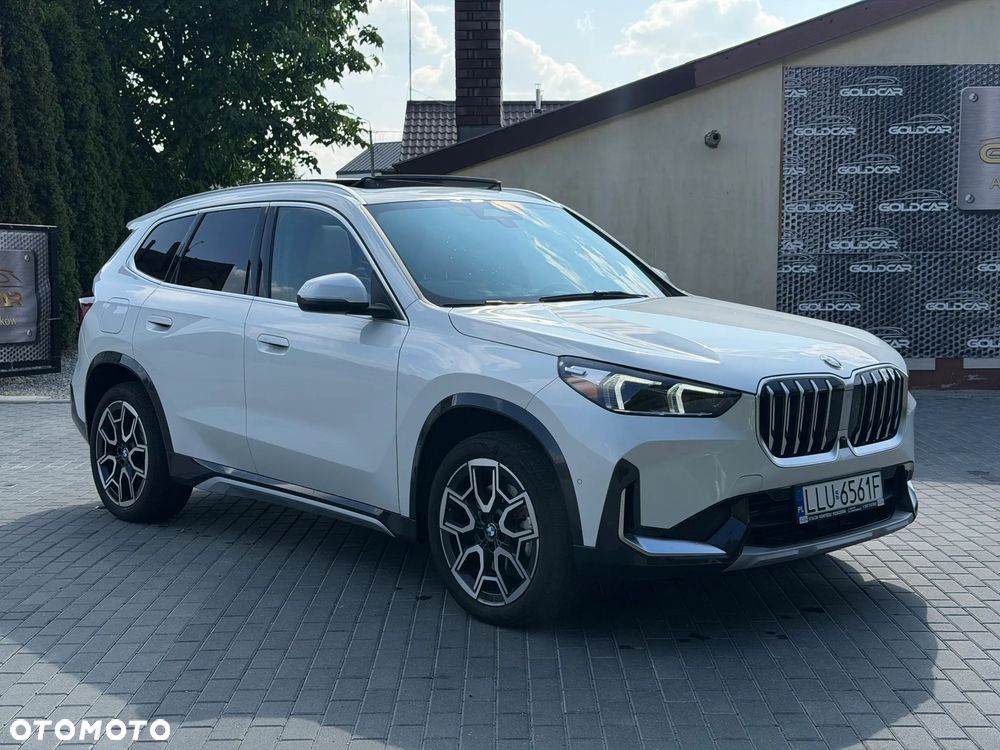 BMW X1 xDrive23i mHEV xLine - 3