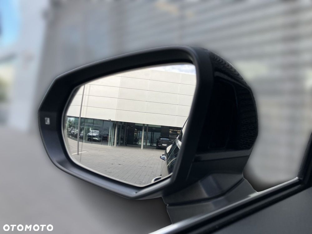 Audi Q3 Sportback - 33
