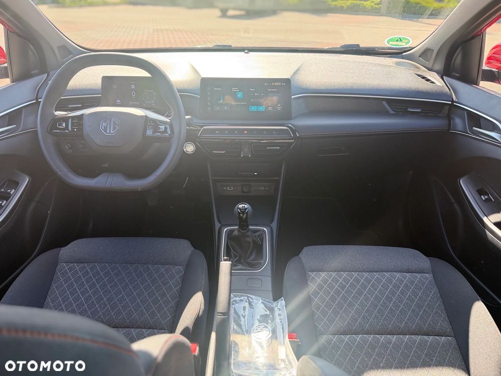MG MG3 1.5 Excite - 14