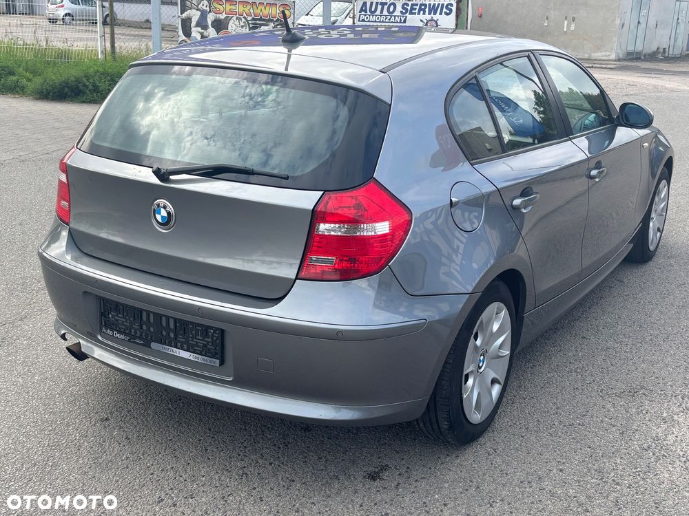BMW Seria 1 116i - 8