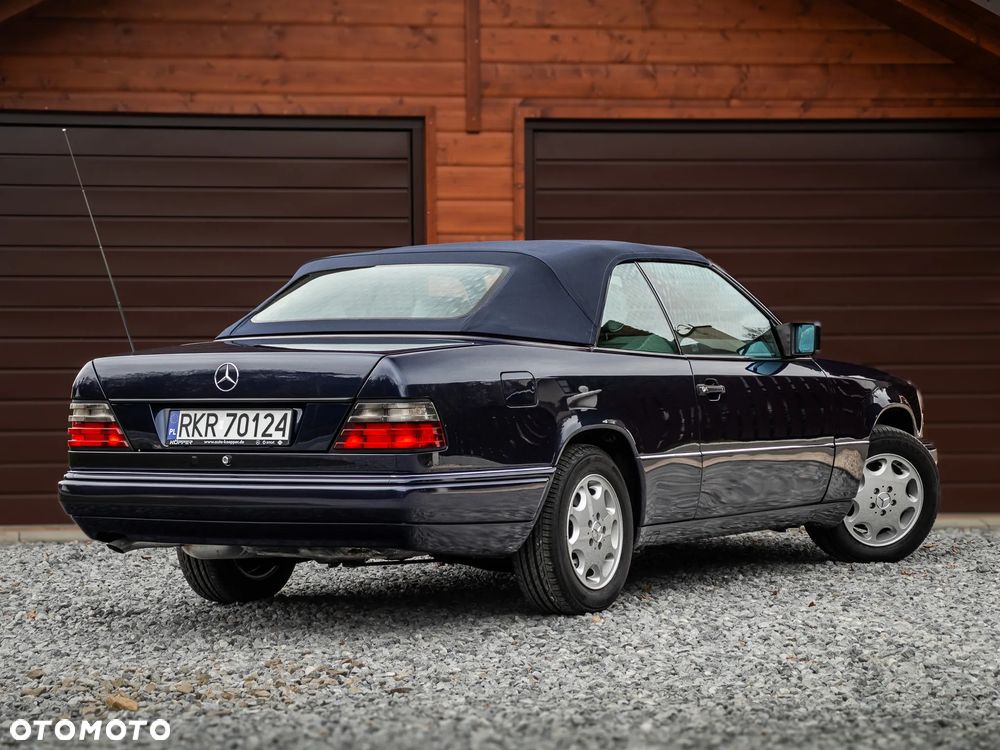 Mercedes-Benz Klasa E - 6