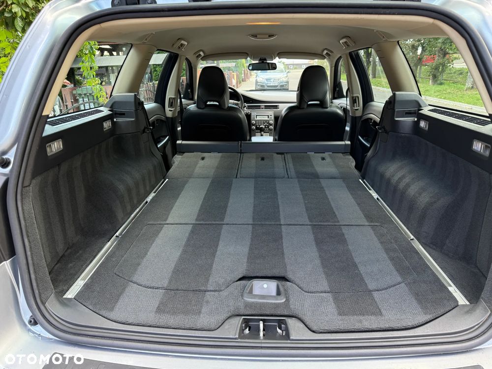 Volvo V70 2.0 - 30
