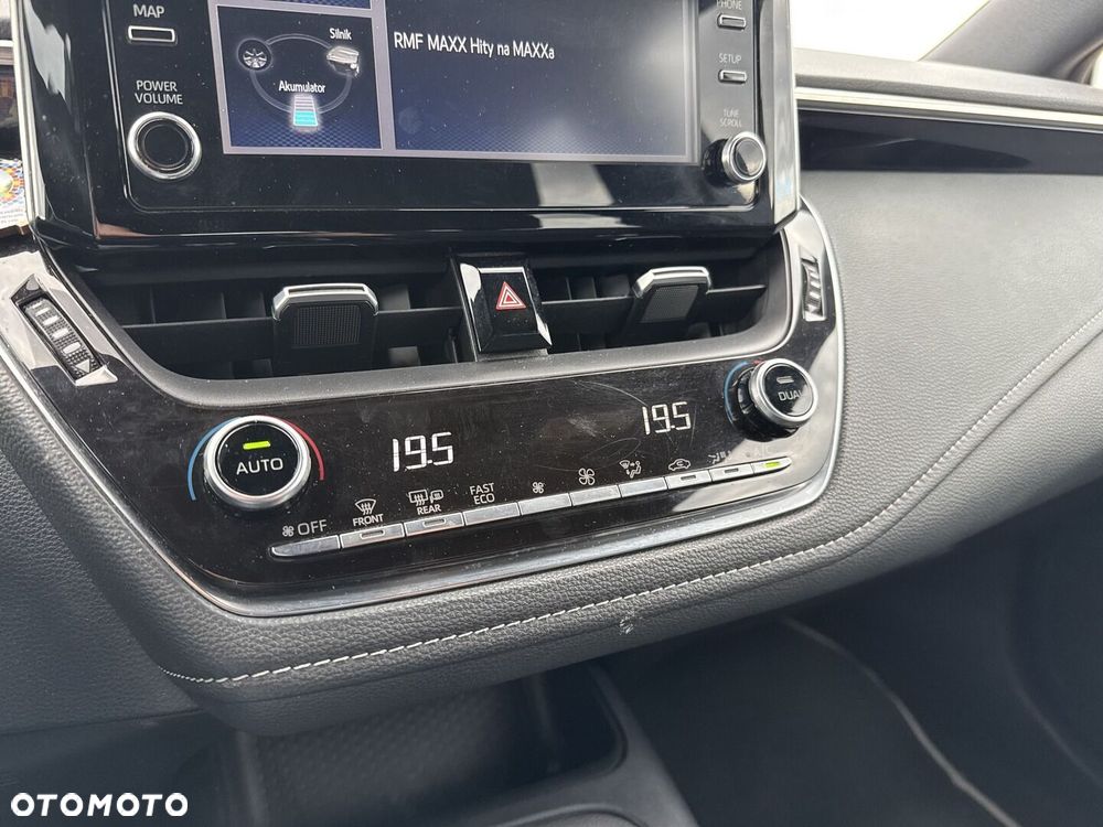 Toyota Corolla - 20