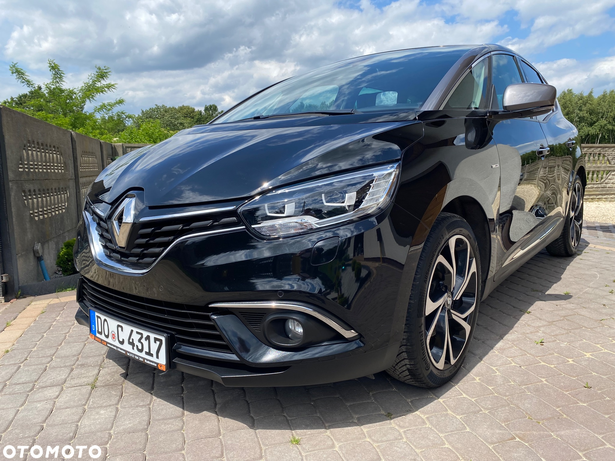 Renault Scenic 1.6 dCi Bose - 25
